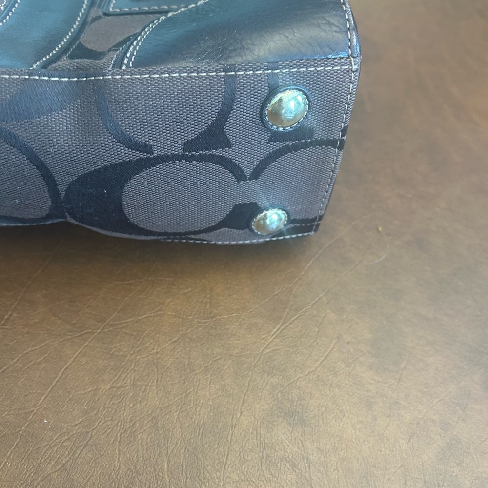 Coach Hampton Brown Signature Handbag - Picture 10 of 13